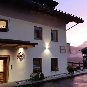  Bed & Breakfast Al Sole Valcomelico Italia